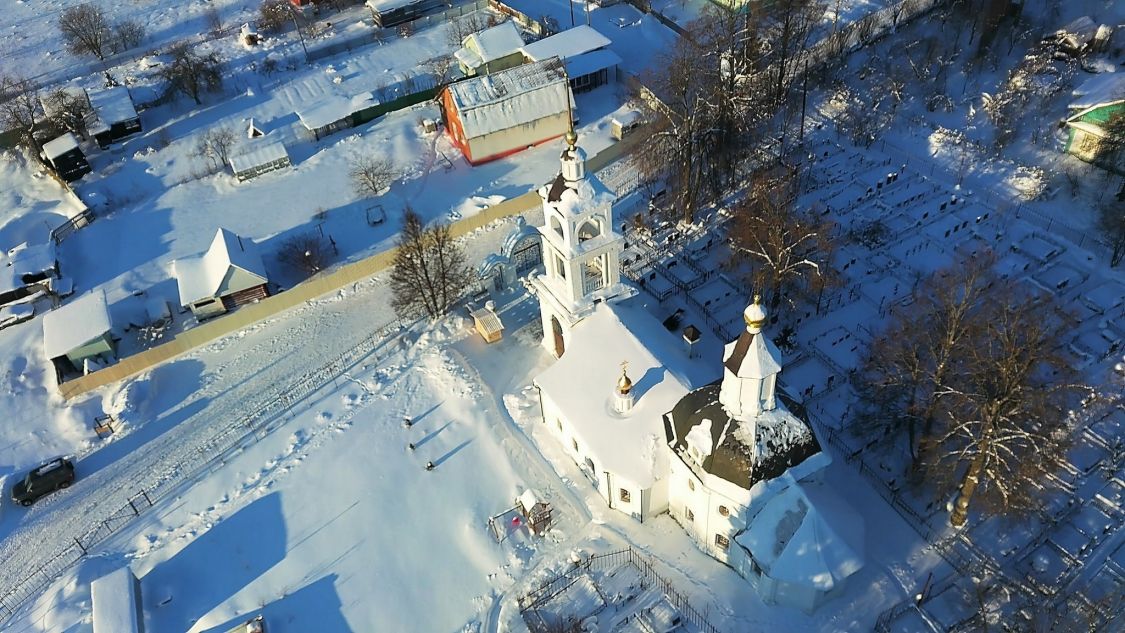 Селевкино. Церковь Рождества Пресвятой Богородицы. общий вид в ландшафте