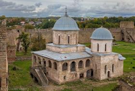 Ивангород. Церковь Успения Пресвятой Богородицы в крепости