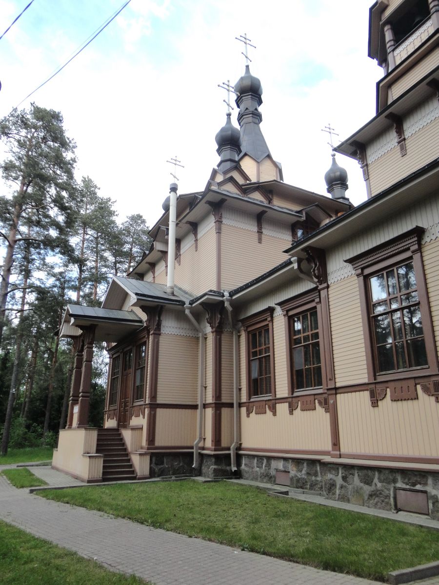 Церковь Серафима Саровского, Песочный (Санкт-Петербург, Курортный район, г. Санкт-Петербург). архитектурные детали
