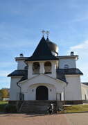 Песочный (Дибуны). Петра и Павла в Дибунах, церковь