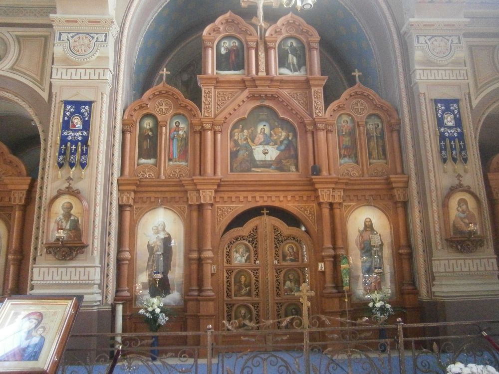 Собор Владимирской иконы Божией Матери, Кронштадт (Санкт-Петербург, Кронштадтский район, г. Санкт-Петербург). интерьер и убранство, Центральный иконостас