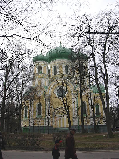 Кафедральный собор Павла апостола, Гатчина (Гатчинский район, Ленинградская область). фасады