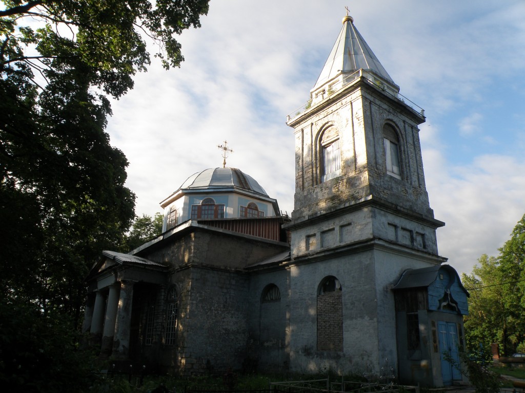 Церковь Успения Пресвятой Богородицы, Большая Вруда (Волосовский район, Ленинградская область). фасады