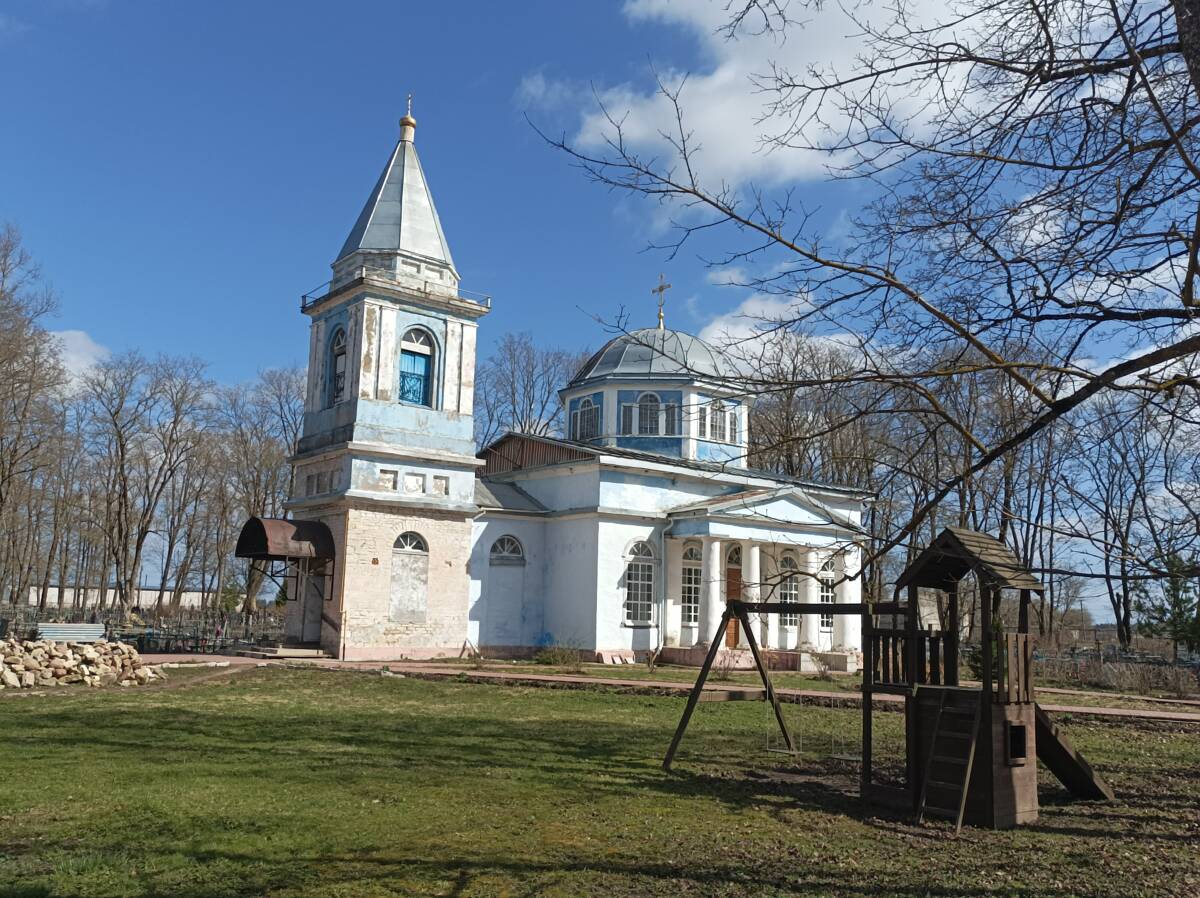 Церковь Успения Пресвятой Богородицы, Большая Вруда (Волосовский район, Ленинградская область). фасады