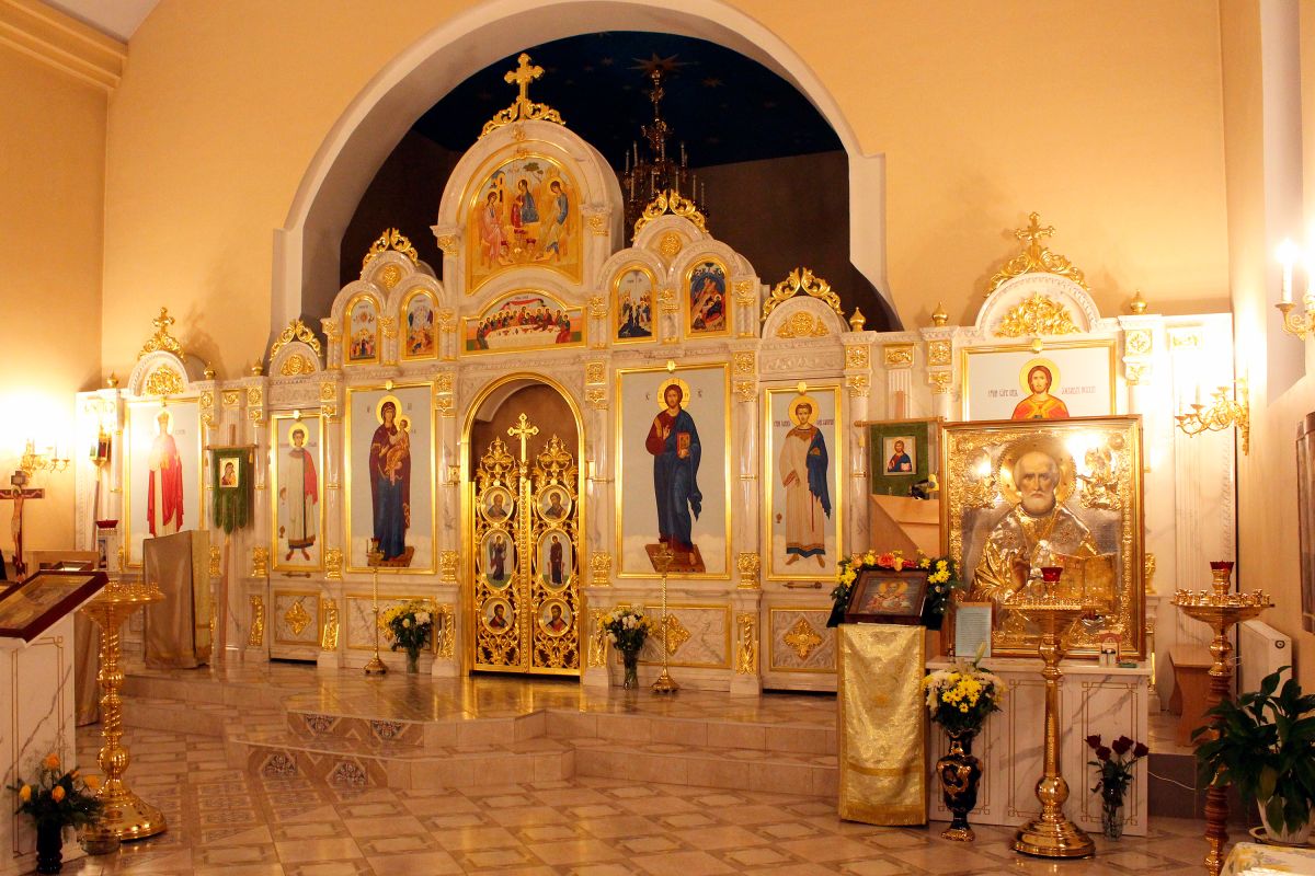Церковь Николая Чудотворца, Ястребино (Волосовский район, Ленинградская область). интерьер и убранство