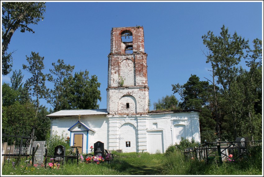 Церковь Петра и Павла, Креницы (Волховский район, Ленинградская область). фасады