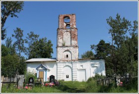 Креницы. Церковь Петра и Павла