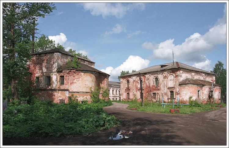 Введенский монастырь, Тихвин (Тихвинский район, Ленинградская область). дополнительная информация