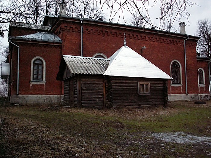 Церковь Феодора Стратилата, Кисельня (Волховский район, Ленинградская область). фасады, Южный фасад