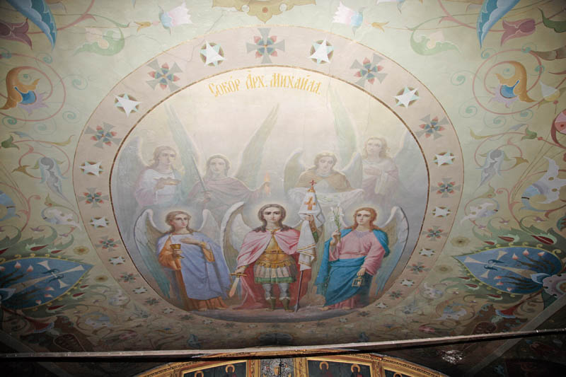 Церковь Михаила Архангела, Архангельское (Угличский район, Ярославская область). интерьер и убранство, Росписи паперти
