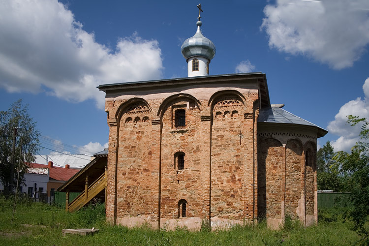 Церковь Мины великомученика, Старая Русса (Старорусский район, Новгородская область). фасады