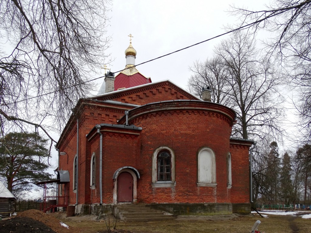 Кисельня. Церковь Феодора Стратилата. фасады