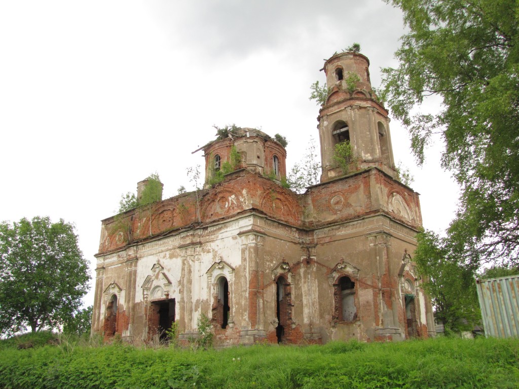 Церковь Тихвинской иконы Божией Матери, Колчаново (Волховский район, Ленинградская область). фасады