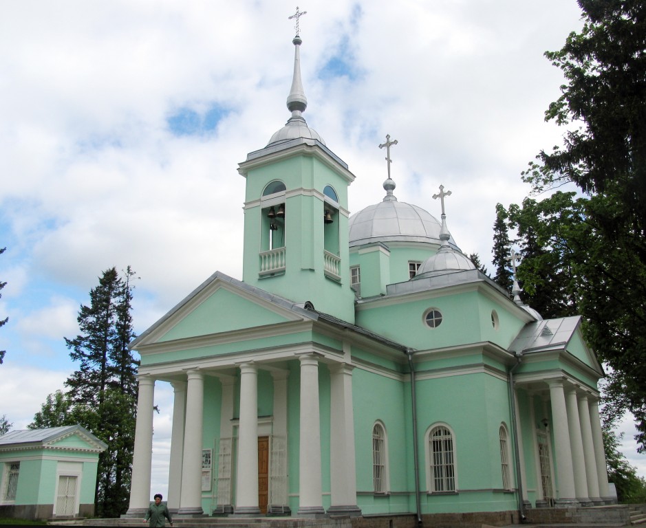 Вартемяги. Церковь Веры, Надежды, Любови и матери их Софии. фасады