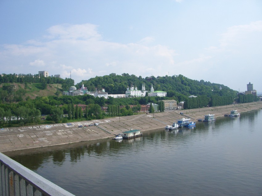 Благовещенский монастырь, Нижегородский район (Нижний Новгород, город, Нижегородская область). общий вид в ландшафте