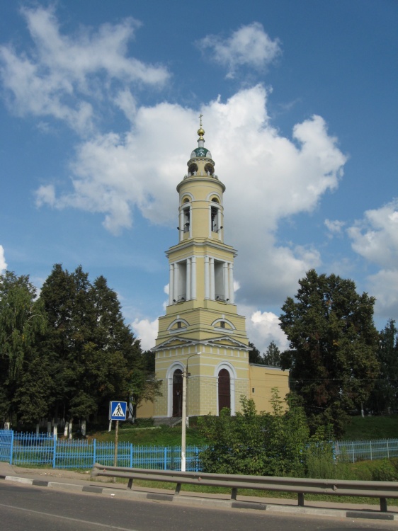 Павловский Посад. Церковь Воскресения Словущего. фасады