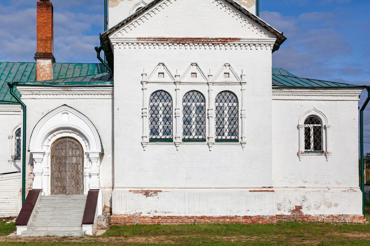 Аверкиево. Церковь Троицы Живоначальной. архитектурные детали