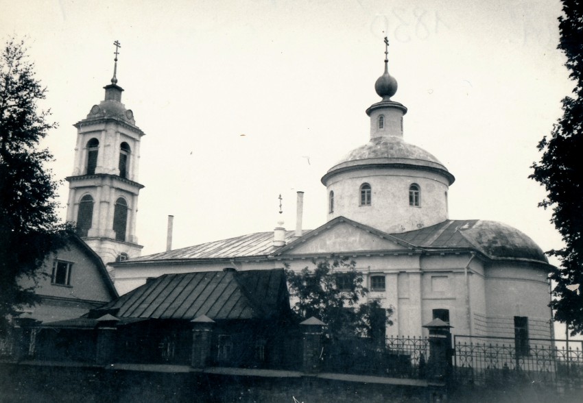 Саурово. Церковь Рождества Пресвятой Богородицы. фасады