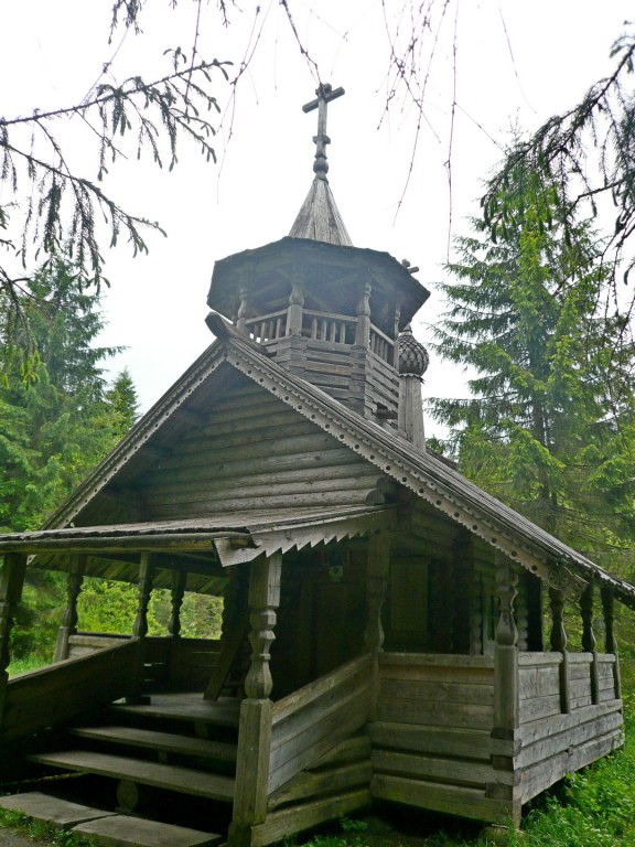Часовня Кирилла и Ферапонта Белозерских на горе Маура, Горицы (Кирилловский район, Вологодская область). фасады