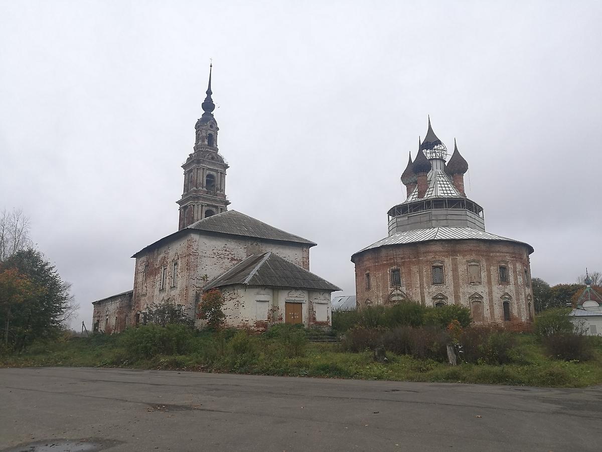 фасады. Храмовый комплекс. Церкви Воскресения Христова и Казанской иконы Божией Матери, Курба (Ярославский район, Ярославская область)