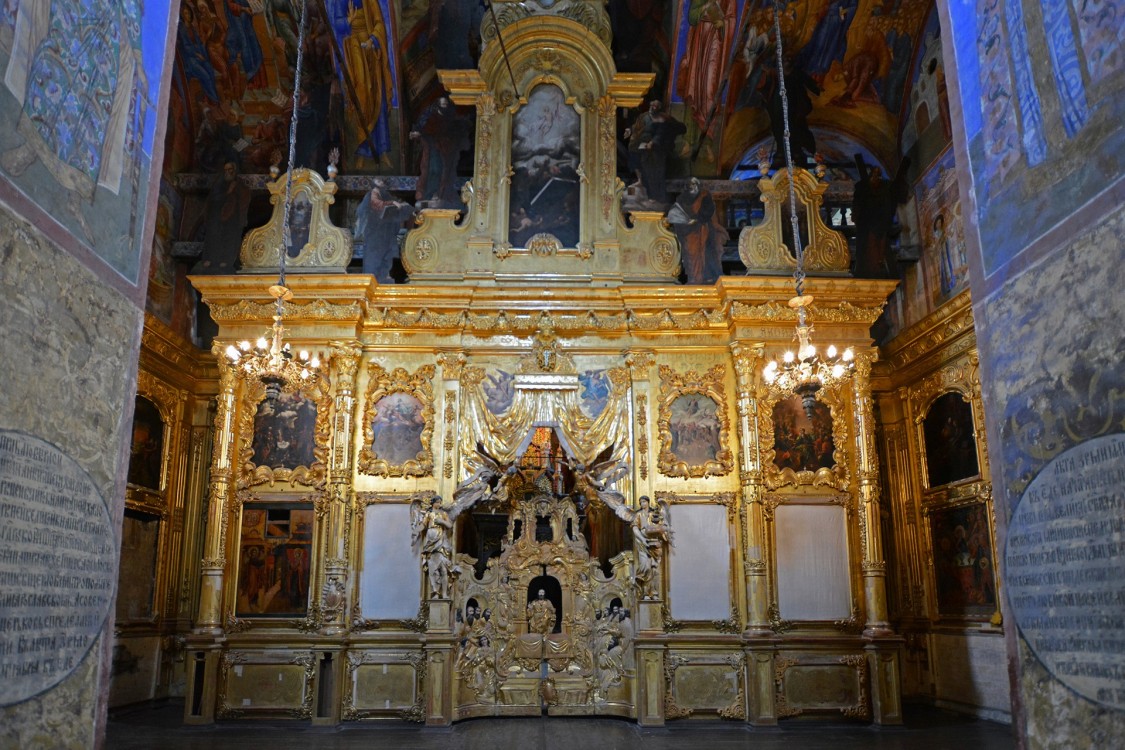 Церковь Николая Чудотворца (Николы Надеина), Ярославль (Ярославль, город, Ярославская область). интерьер и убранство, Иконостас