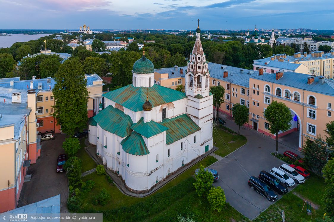 Церковь Николая Чудотворца (Николы Надеина), Ярославль (Ярославль, город, Ярославская область). общий вид в ландшафте