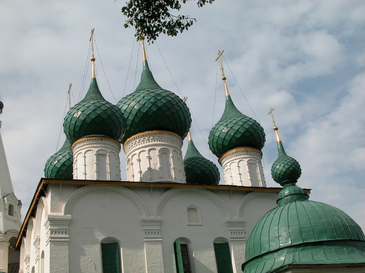 Церковь Происхождения честных древ Креста Господня, Ярославль (Ярославль, город, Ярославская область). архитектурные детали