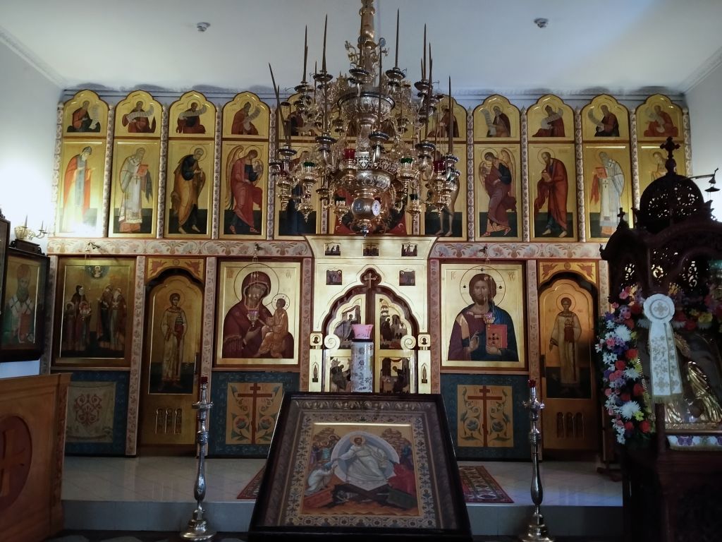 Церковь Происхождения честных древ Креста Господня, Ярославль (Ярославль, город, Ярославская область). интерьер и убранство