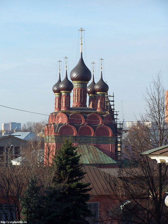 Церковь Богоявления Господня, Ярославль (Ярославль, город, Ярославская область). документальные фотографии, Вид с колокольни Спасо-Преображенского монастыря
