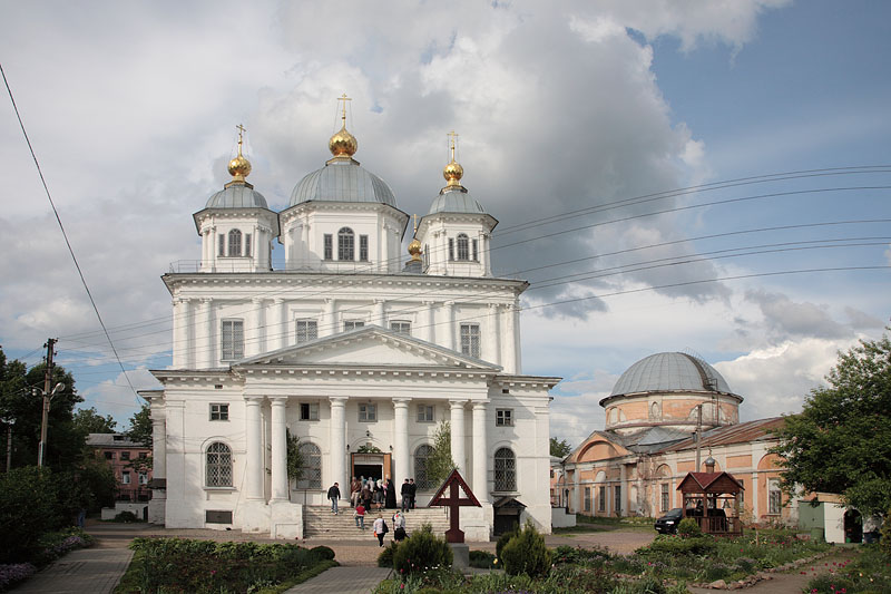 Ярославль. Казанский монастырь. фасады