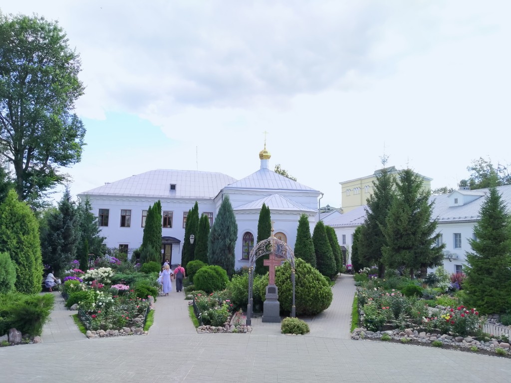 Ярославль. Казанский монастырь. фасады, территория монастыря