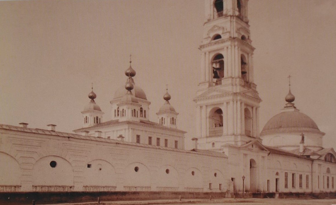 Казанский монастырь, Ярославль (Ярославль, город, Ярославская область). архивная фотография, Скриншот из книги: Летопись Ярославля: 1010—2010. С-Пб.: ИД «Морской Петербург», 2007. — 360 с; ил.