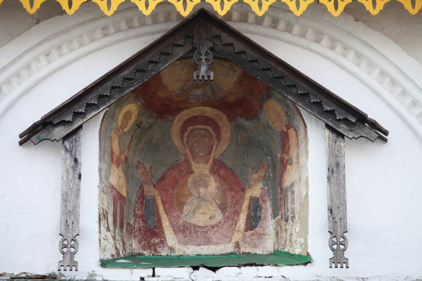 Церковь Шуйской Смоленской иконы Божией Матери (Дмитриевского прихода), Ярославль (Ярославль, город, Ярославская область). архитектурные детали