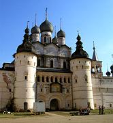 Ростов Великий. Митрополичий двор. Церковь Воскресения Христова