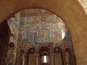Ростов Великий. Митрополичий двор. Надвратная церковь Иоанна Богослова
