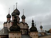 Митрополичий двор. Церковь Воскресения Христова, Вид со звонницы Успенского собора<br>, Ростов Великий, Ростовский район, Ярославская область