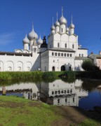 Митрополичий двор. Церковь Воскресения Христова - Ростов - Ростовский район - Ярославская область