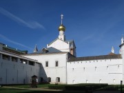 Митрополичий двор. Церковь Спаса Нерукотворного Образа - Ростов Великий - Ростовский район - Ярославская область