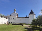 Митрополичий двор. Церковь Спаса Нерукотворного Образа - Ростов Великий - Ростовский район - Ярославская область