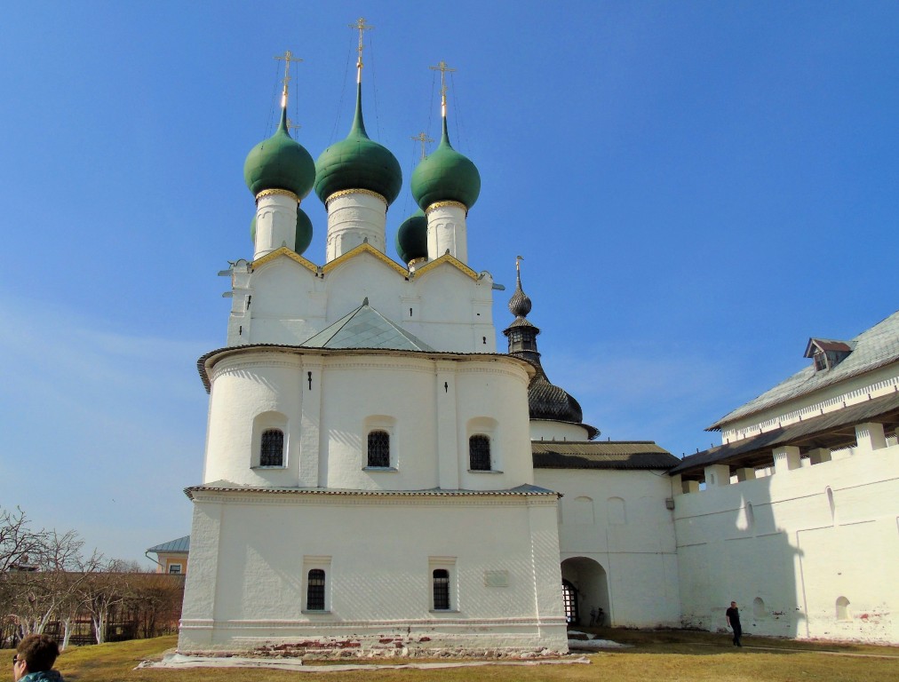 Митрополичий двор. Церковь Григория Богослова, Ростов Великий (Ростовский район, Ярославская область). фасады