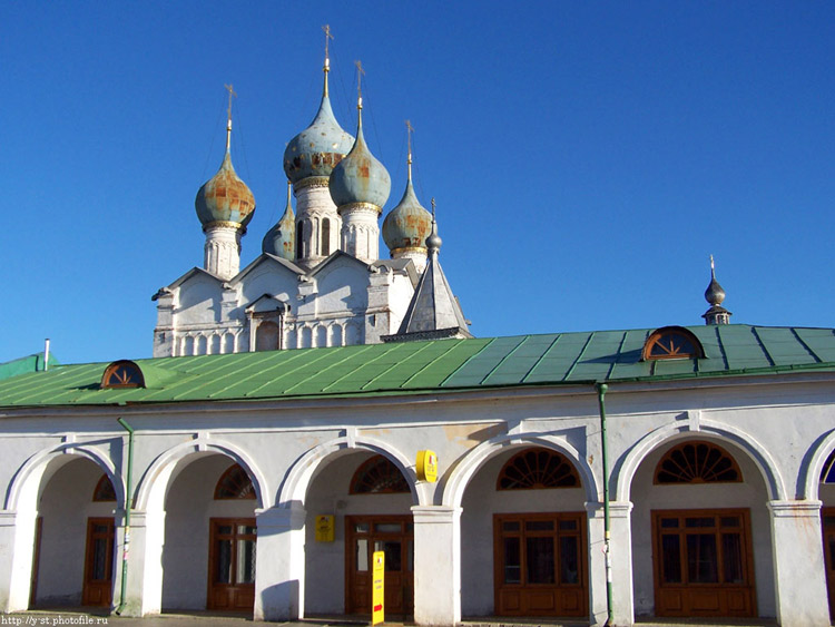 Церковь Спаса Всемилостивого на Торгу, Ростов Великий (Ростовский район, Ярославская область). архитектурные детали