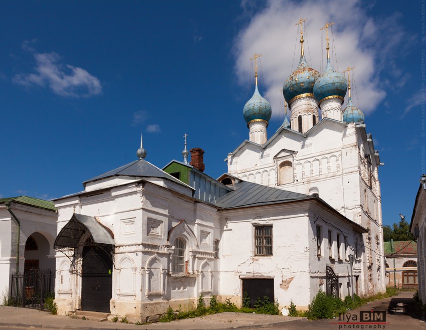 Церковь Спаса Всемилостивого на Торгу, Ростов Великий (Ростовский район, Ярославская область). фасады