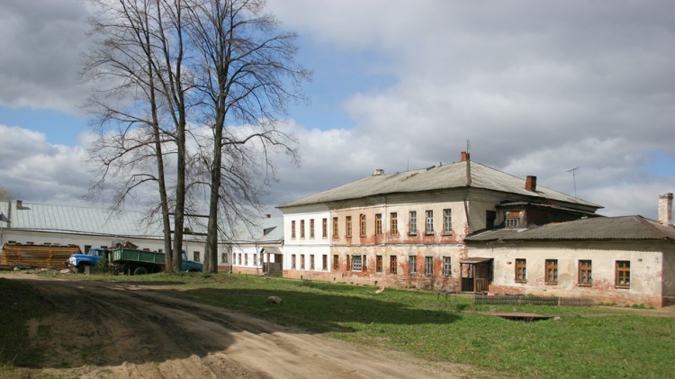 Авраамиев Богоявленский монастырь, Ростов Великий (Ростовский район, Ярославская область). фасады