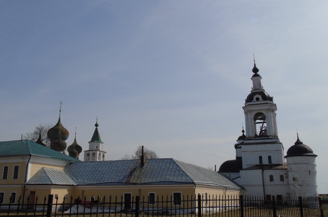 Авраамиев Богоявленский монастырь, Ростов Великий (Ростовский район, Ярославская область). фасады