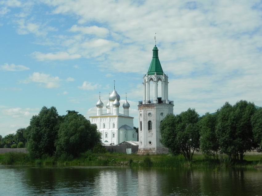 Спасо-Яковлевский Димитриевский монастырь. Церковь Преображения Господня, Ростов Великий (Ростовский район, Ярославская область). художественные фотографии