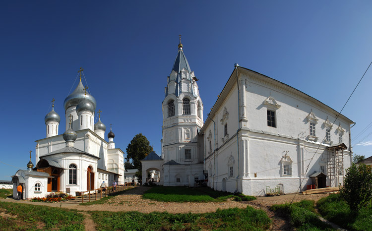 Переславль-Залесский. Никитский монастырь. фасады