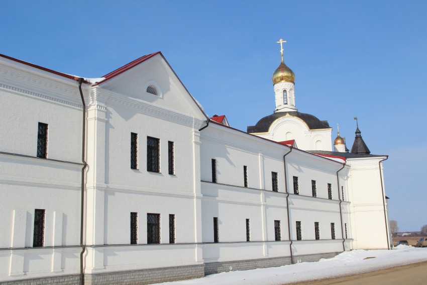 Варницы. Троице-Варницкий монастырь. фасады