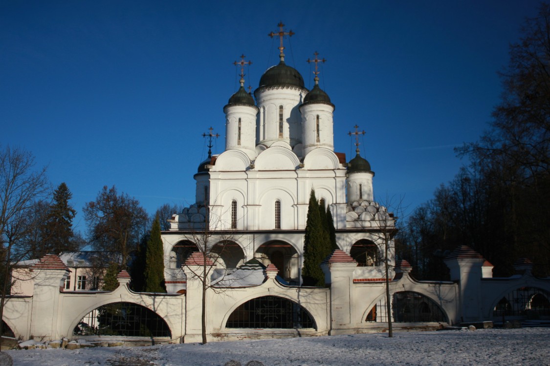 Большие Вязёмы. Церковь Спаса Преображения. фасады