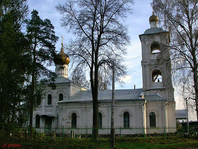 Церковь Успения Пресвятой Богородицы, Шарапово (Одинцовский городской округ и ЗАТО Власиха, Краснознаменск, Московская область). фасады