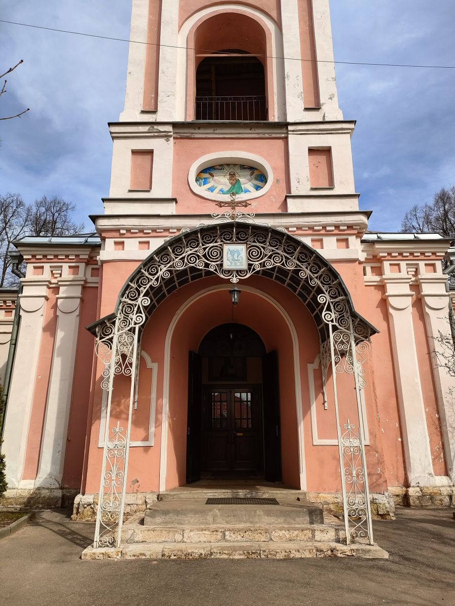 Церковь Успения Пресвятой Богородицы, Шарапово (Одинцовский городской округ и ЗАТО Власиха, Краснознаменск, Московская область). архитектурные детали